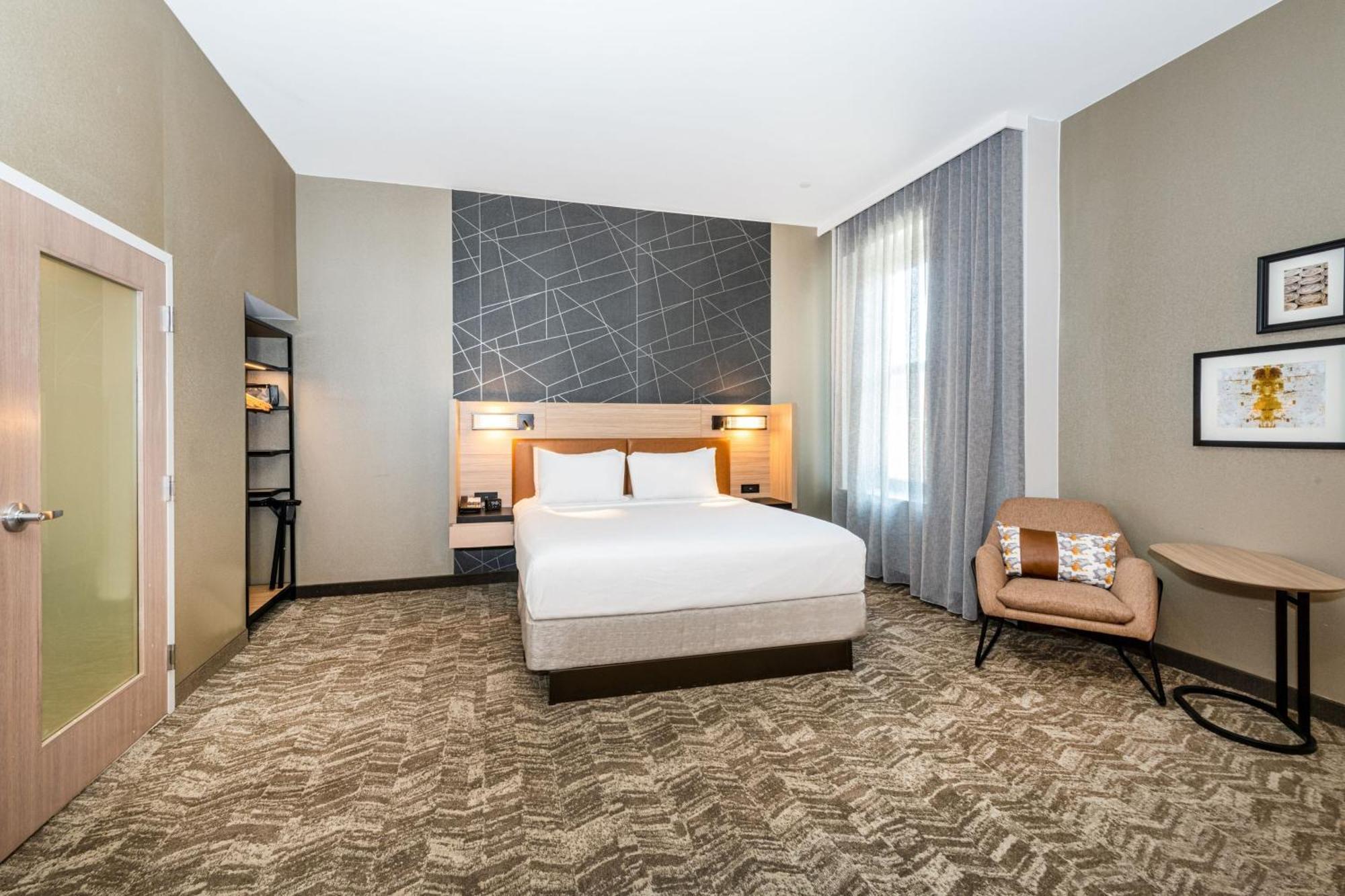Springhill Suites By Marriott Baltimore Downtown Convention Center Area Exterior photo