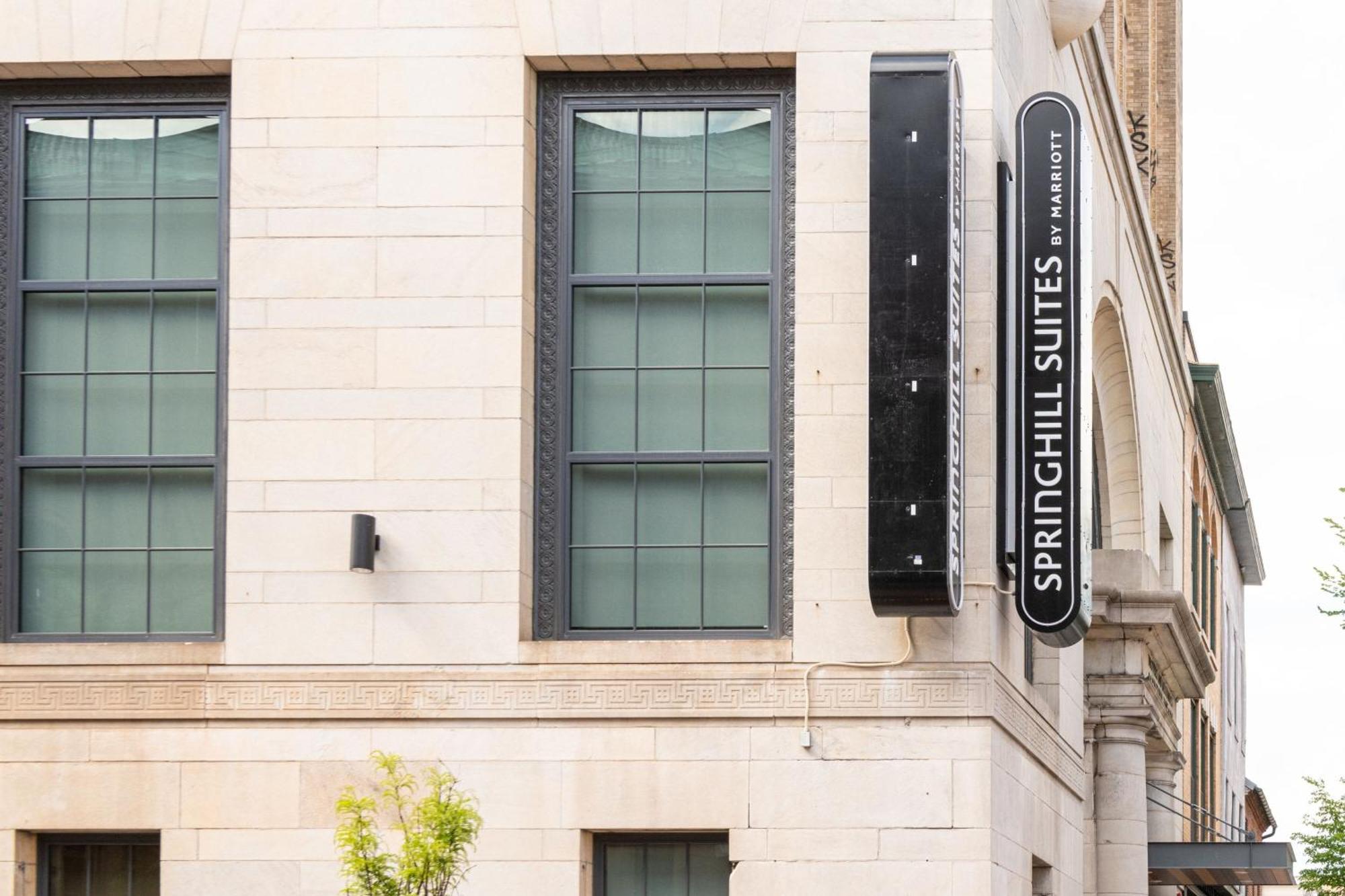 Springhill Suites By Marriott Baltimore Downtown Convention Center Area Exterior photo